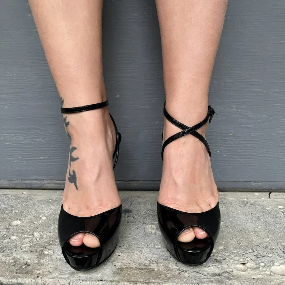 Yves Saint Laurent Kika patent leather peep toe platform ankle strap heels 8